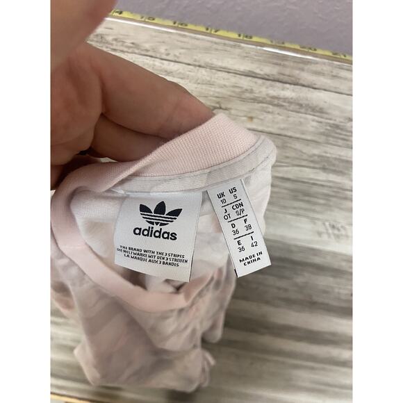 Adidas Womens Crop Top Shirt Size Small Cinch Front Pink Camo Short Sleeve - Picture 4 of 11